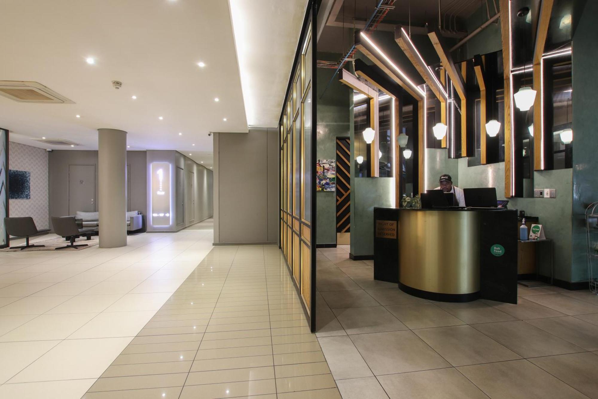 Cgrsa Apartments Sandton Johannesburg Eksteriør billede