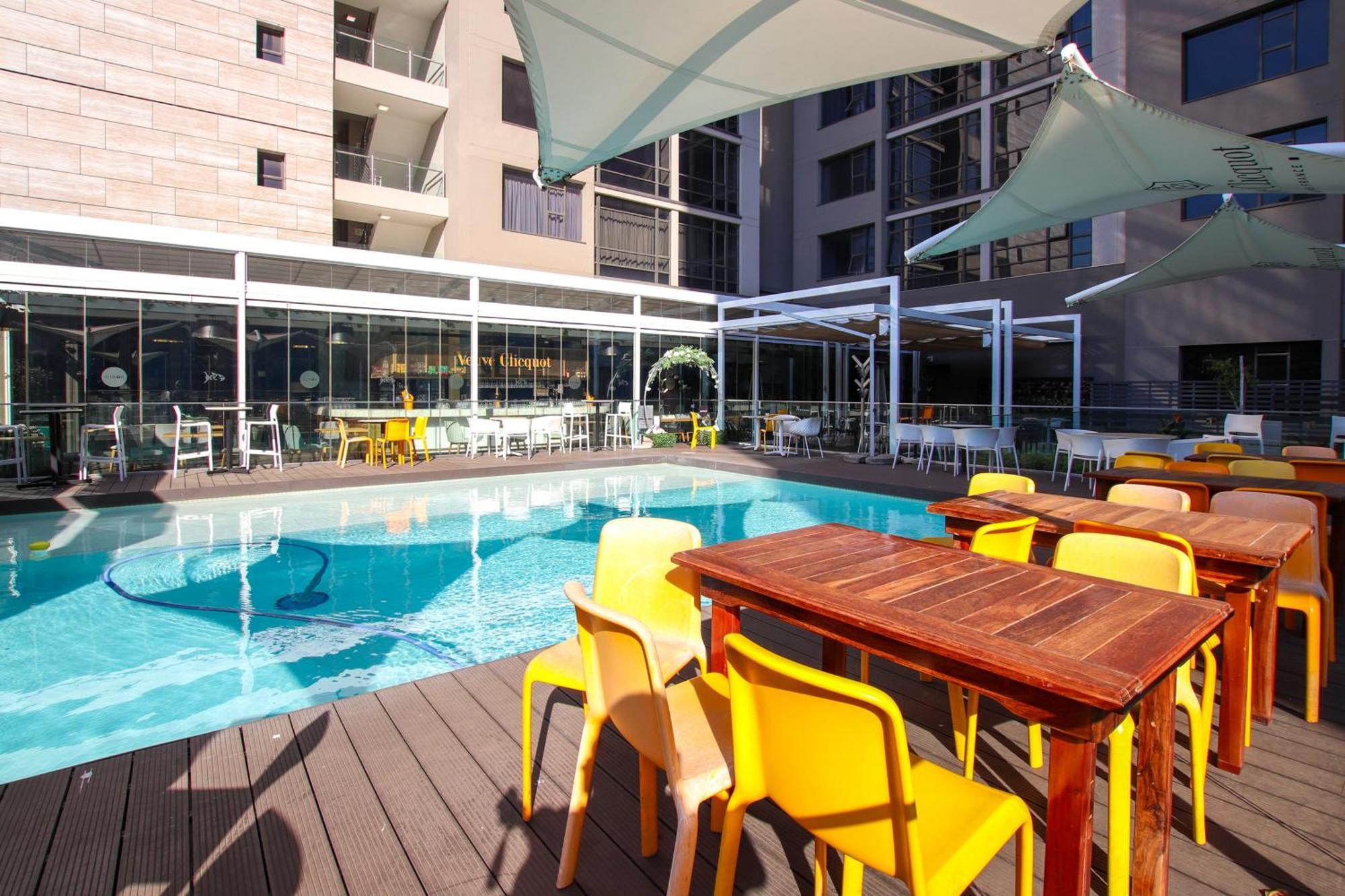 Cgrsa Apartments Sandton Johannesburg Eksteriør billede