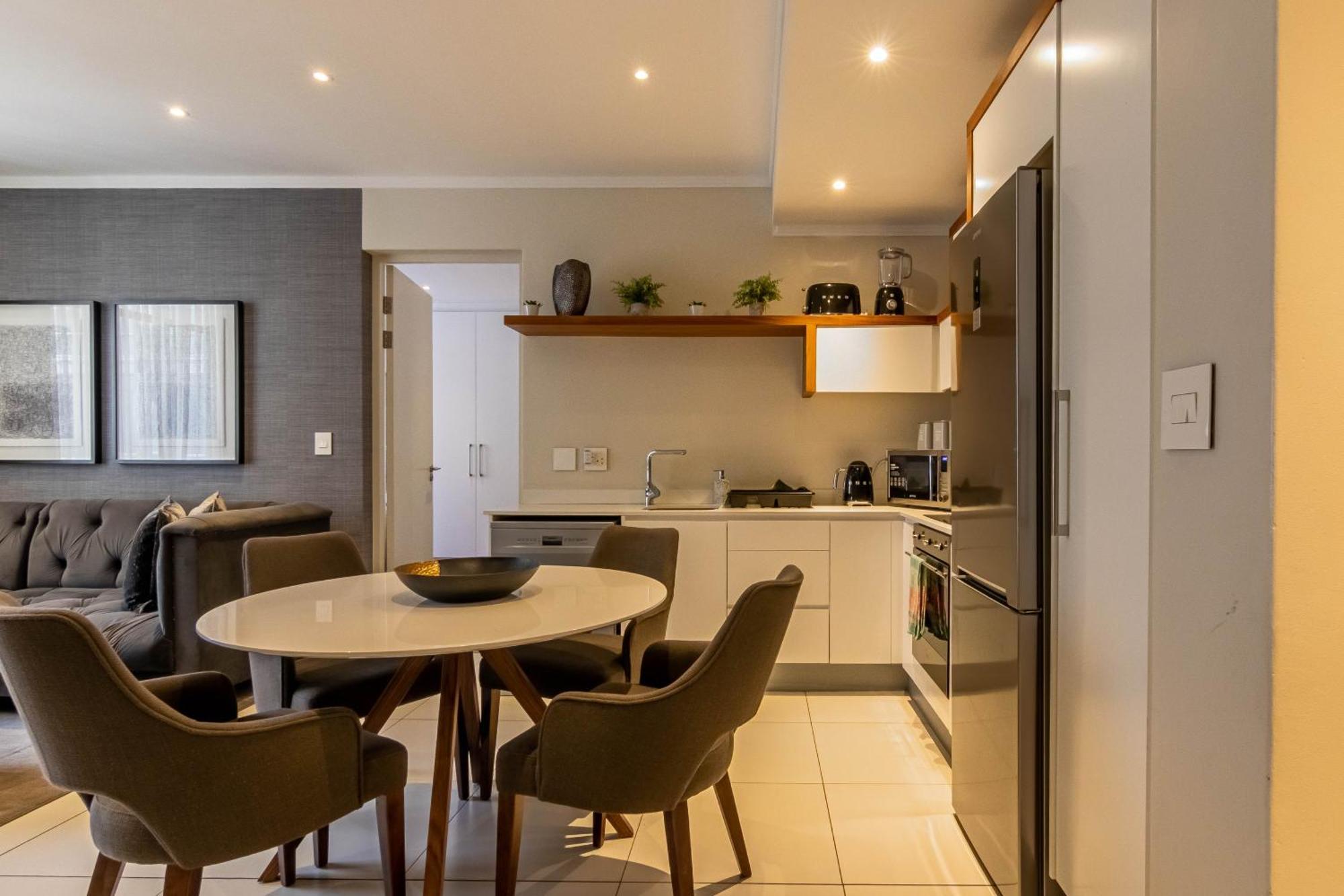 Cgrsa Apartments Sandton Johannesburg Eksteriør billede